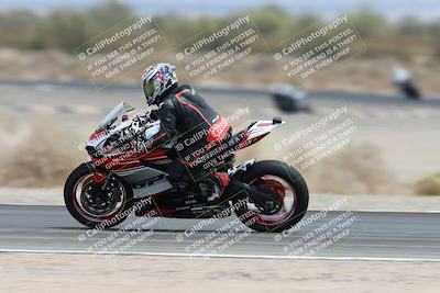 media/May-05-2025-Moto Forza (Mon) [[3c1838c5e5]]/2-B Group/Session 3 (Panning Test Turn 14 Inside)/